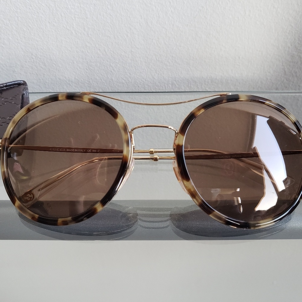Gucci Round Sunglasses